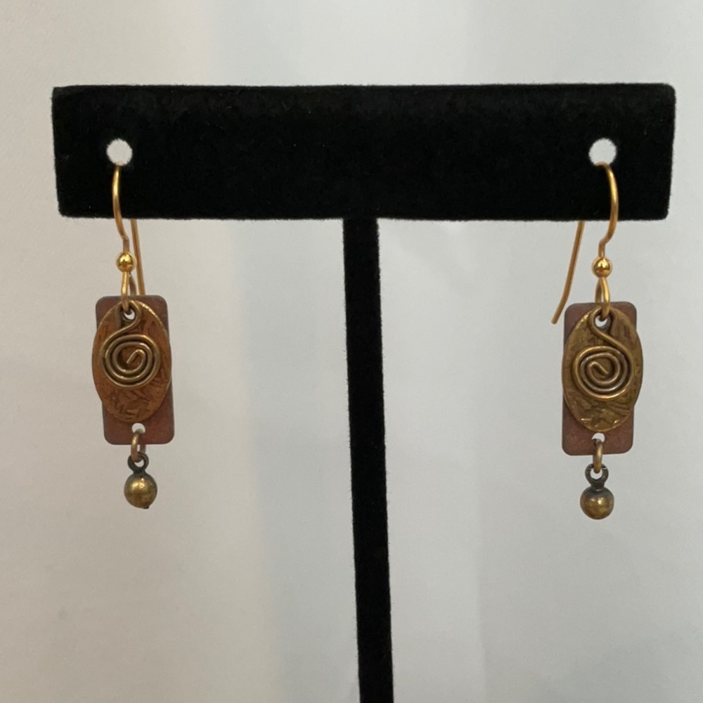 Silver Forest Hammered Copper Gold Tone Drop Dangle Earrings - Picture 4 of 7